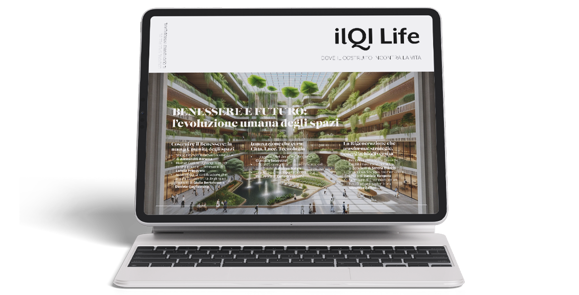 Laptop showing iIQI Life platform